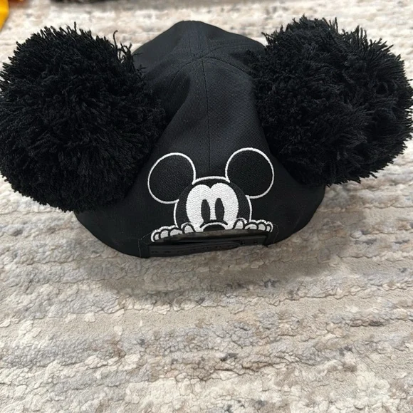 Disney Mickey cap - Picture 3 of 6